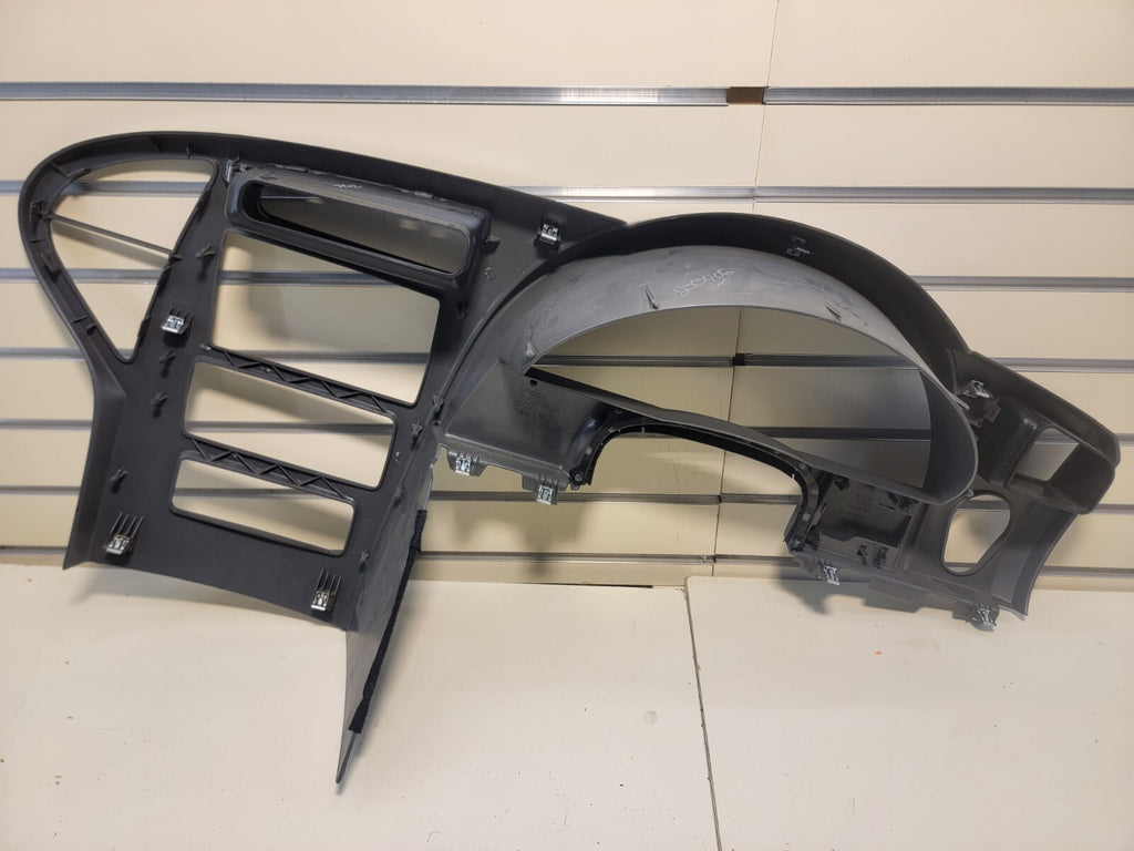 🔥04-07 BUICK Rendezvous Dash Instrument Cluster Speedometer Trim panel Dk Gray