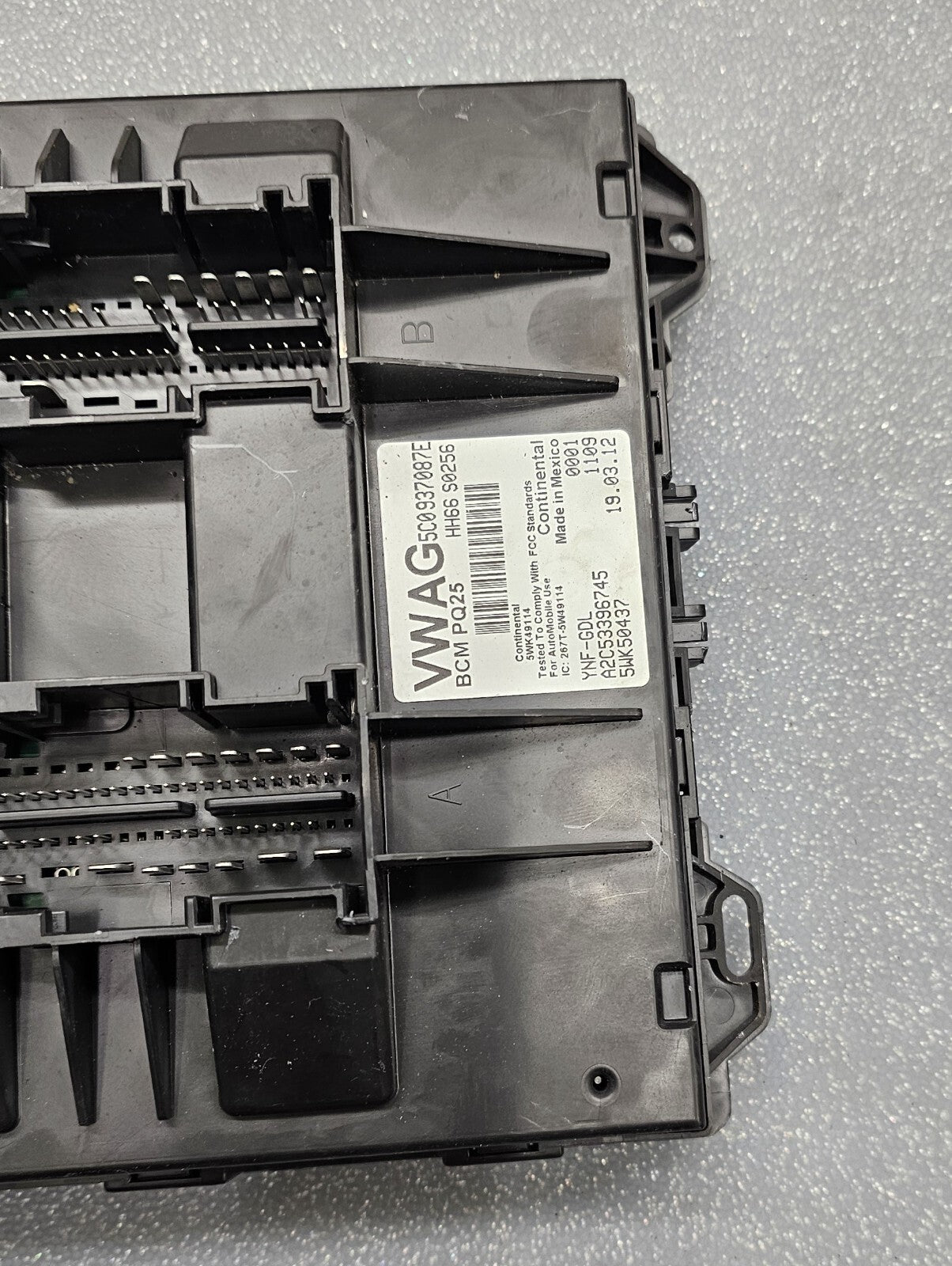 11-14 VolksWagen VW Jetta Front Body Computer Control Module BCM BCU Unit OEM
