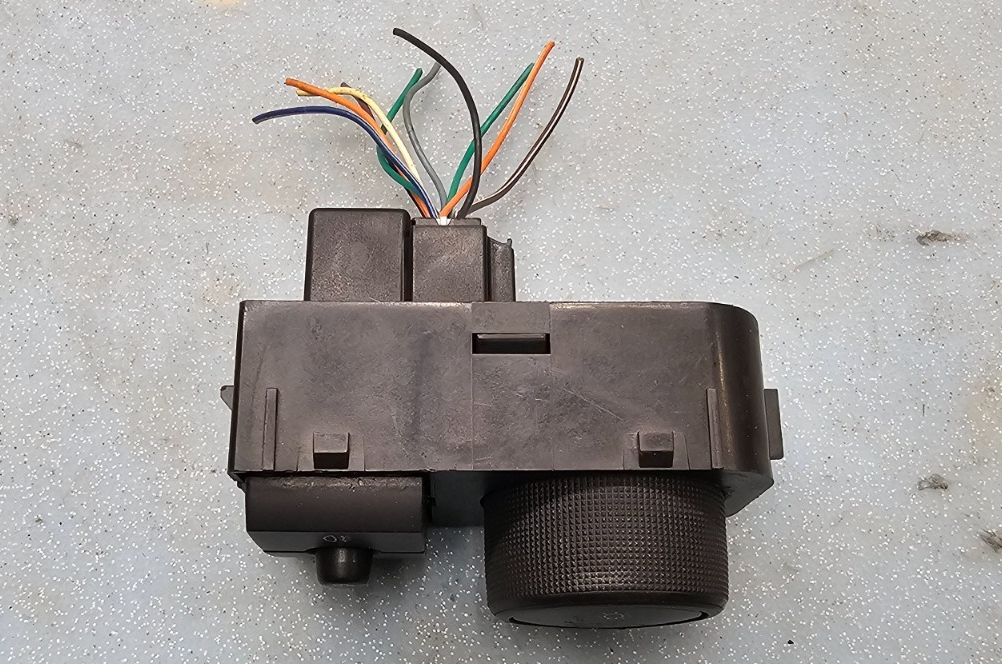 🔥07-14 Silverado Sierra Headlight Head Lamp Transfer Case Control Switch Black