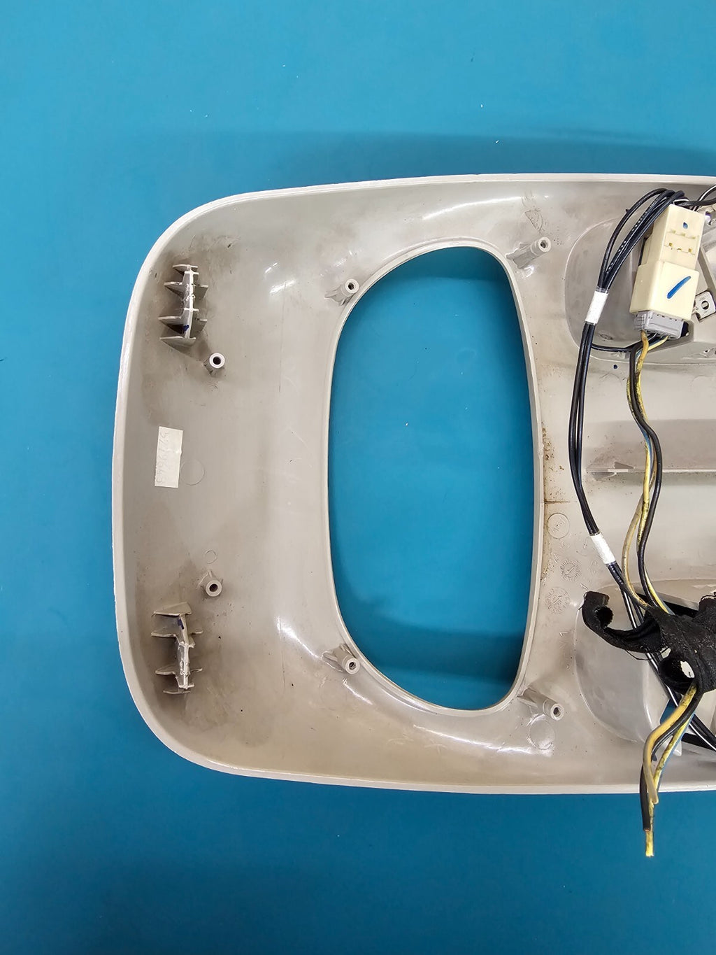 02-05 Dodge RAM Overhead Console DOME Light Roof Storage Compartment LT GRAY 05
