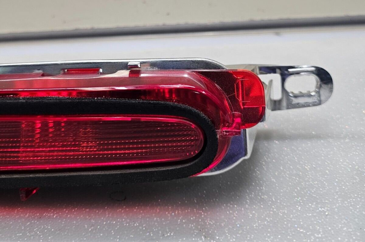05-10 Chevy Cobalt Pontiac G5 Coupe 3rd Brake Light Taillight Stop Lamp Assembly