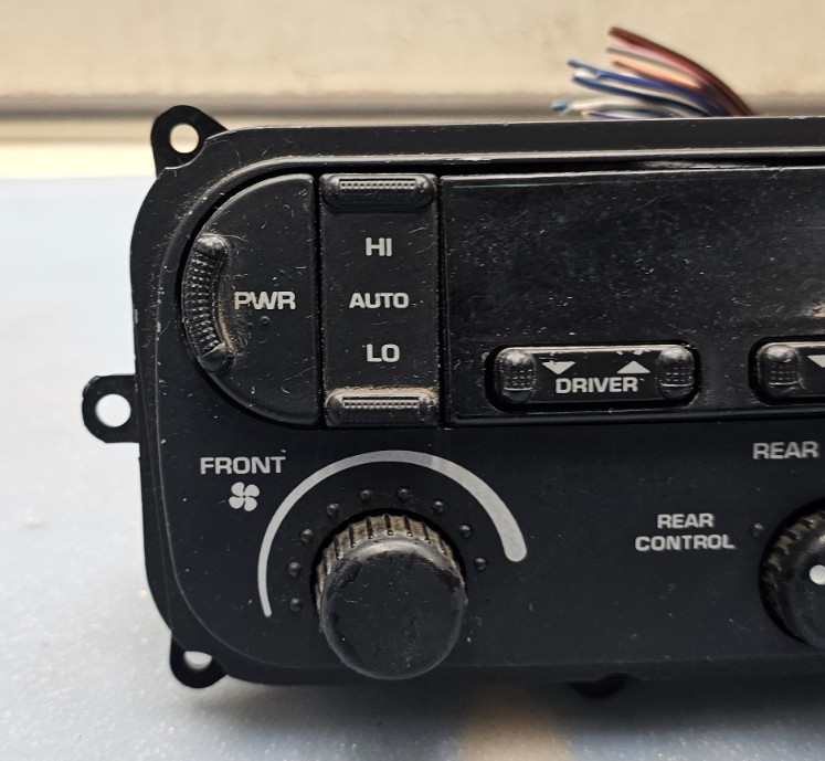🔥2002 Grand Caravan Town Country Heater AC A/C HVAC Climate Temperature Control