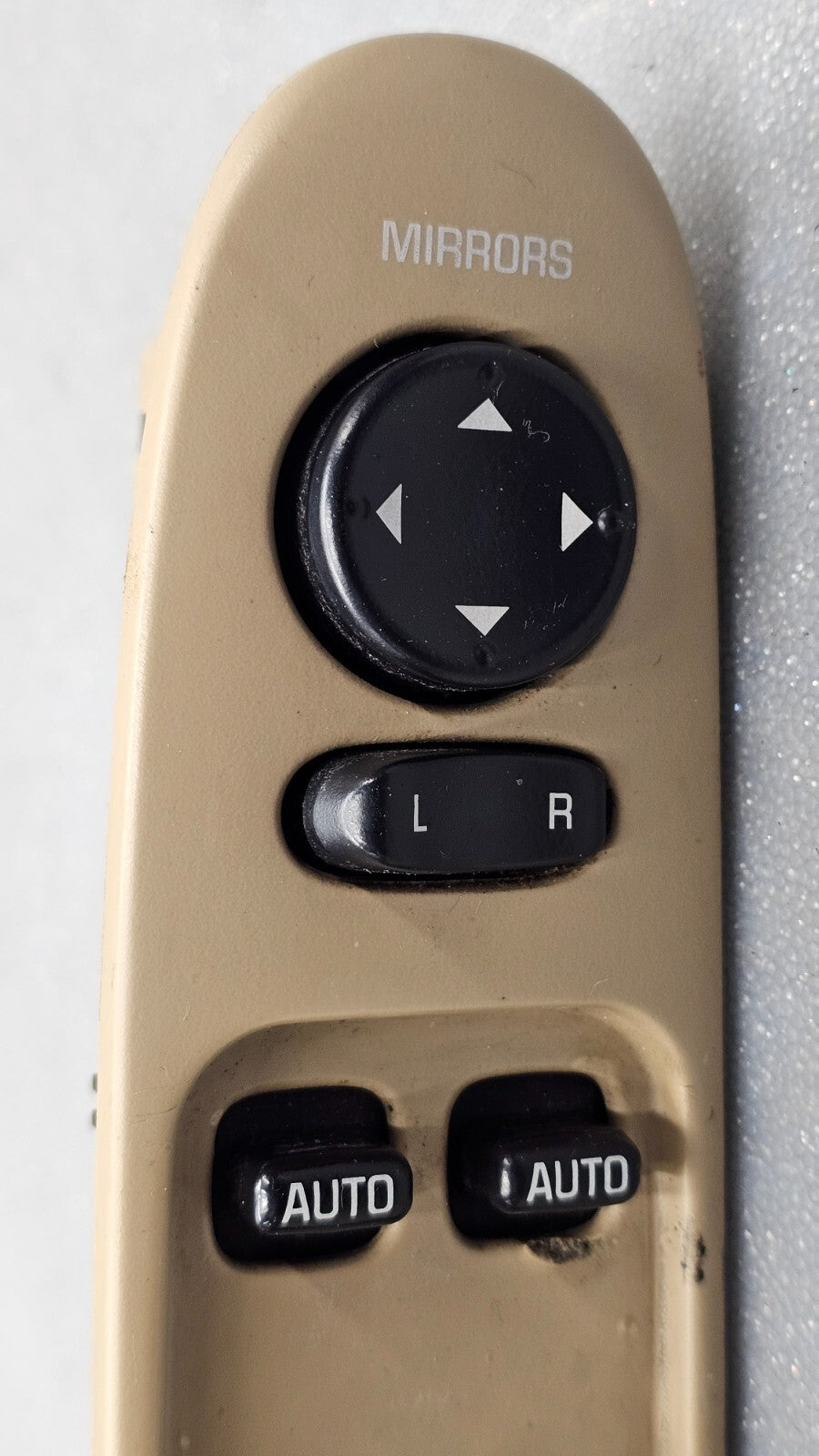🔥00-05 Buick Lesabre Left Driver Master Power Window Switch Assembly Tan OEM