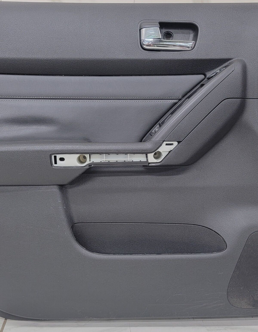 06-10 HUMMER H3 driver LEFT FRONT DOOR TRIM PANEL DARK GRAY OEM