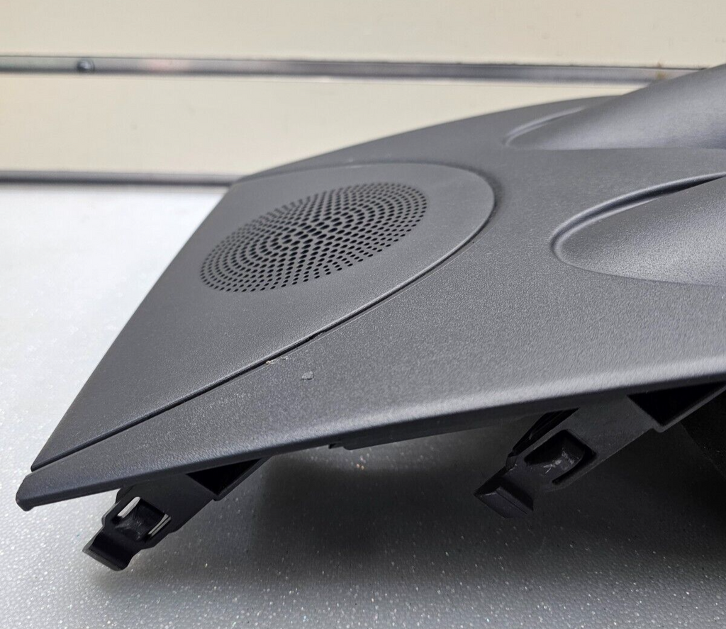 08-15 Nissan Rogue Center Dash Radio Bezel Panel Trim Air Vent Speaker Black OEM