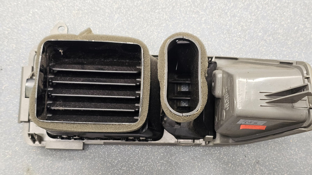 🔥05-15 TITAN ARMADA QX56 DASH RIGHT PASSENGER AIR VENT HEATER CONDITIONING TAN