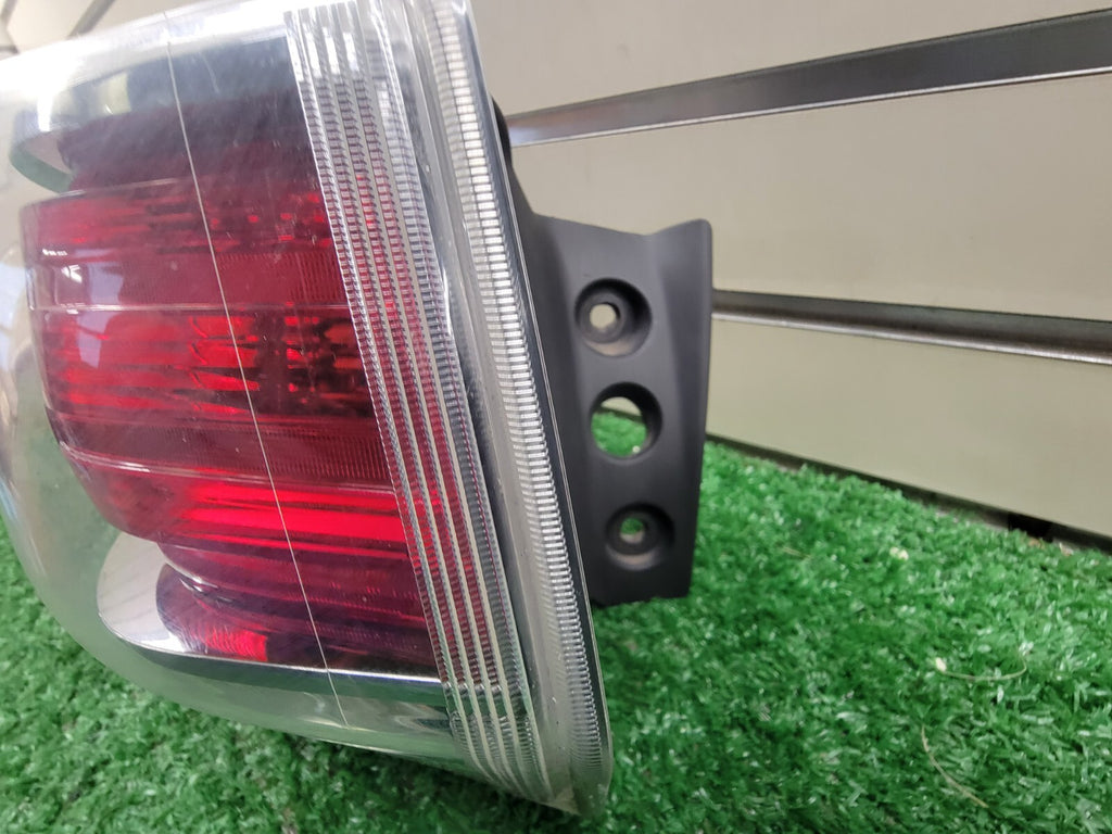 🔥14-16 TOYOTA HIGHLANDER REAR LEFT DRIVER TAIL LIGHT LAMP GENUINE ASSEMBLY OEM