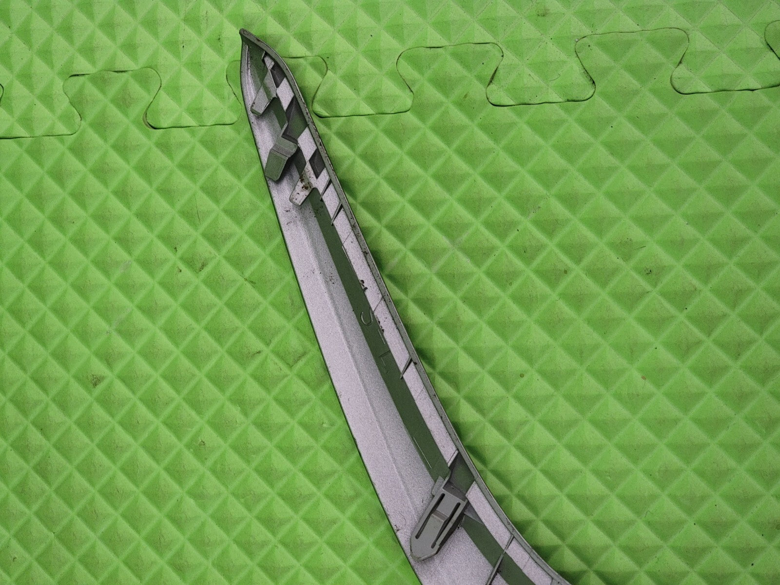🔥2009-2013 Toyota Corolla Shifter Bezel Trim Molding Right side OEM silver