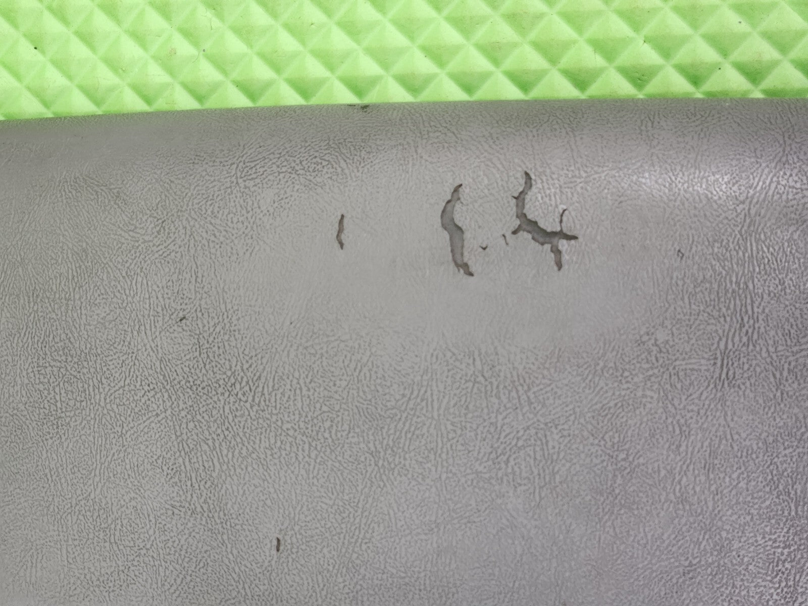 1999-2002 Ford Explorer Front Armrest Console Lid Dark Gray