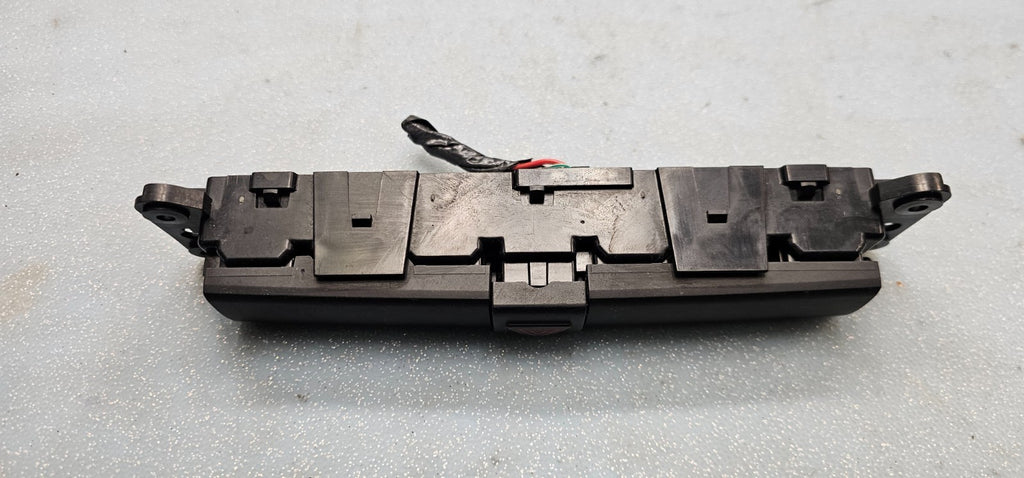 🔥07-10 CHRYSLER SEBRING DODGE AVENGER Dash Emergency Hazard Light Switch OEM