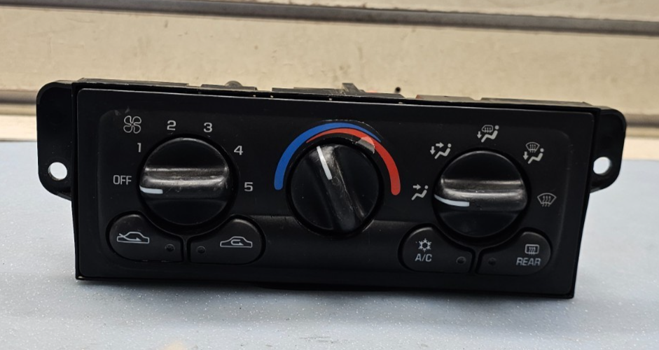 🔥97-03 Chevy Malibu AC Heater Climate Control Heater Temperature Assembly OEM