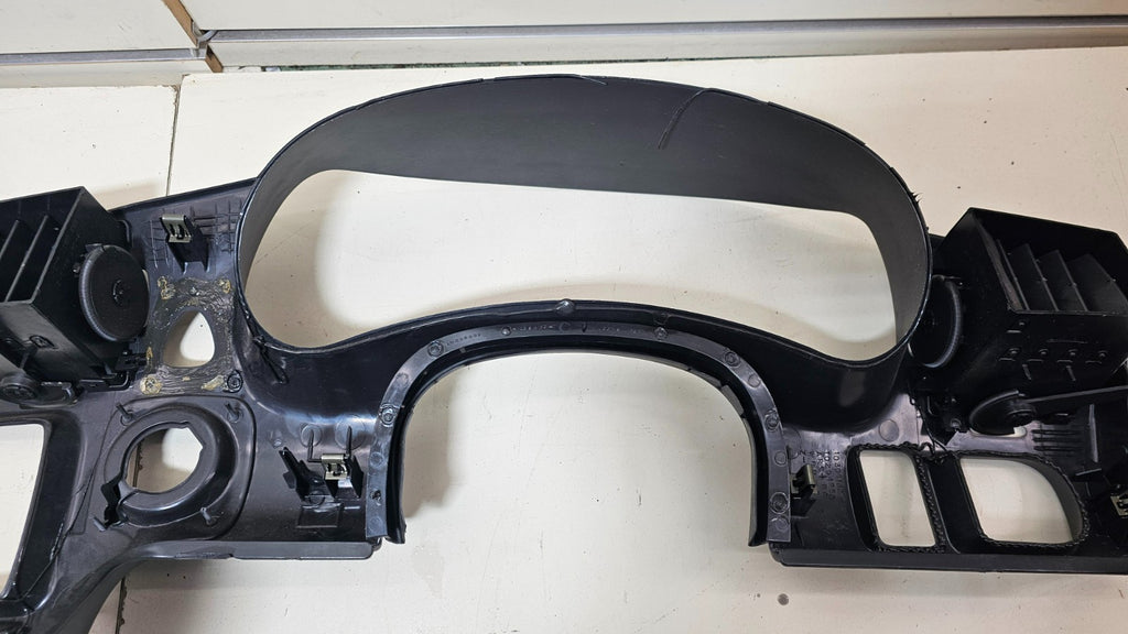 🔥 00-05 Chevy Monte Carlo Dash Bezel Radio Surround Cluster Trim  Black