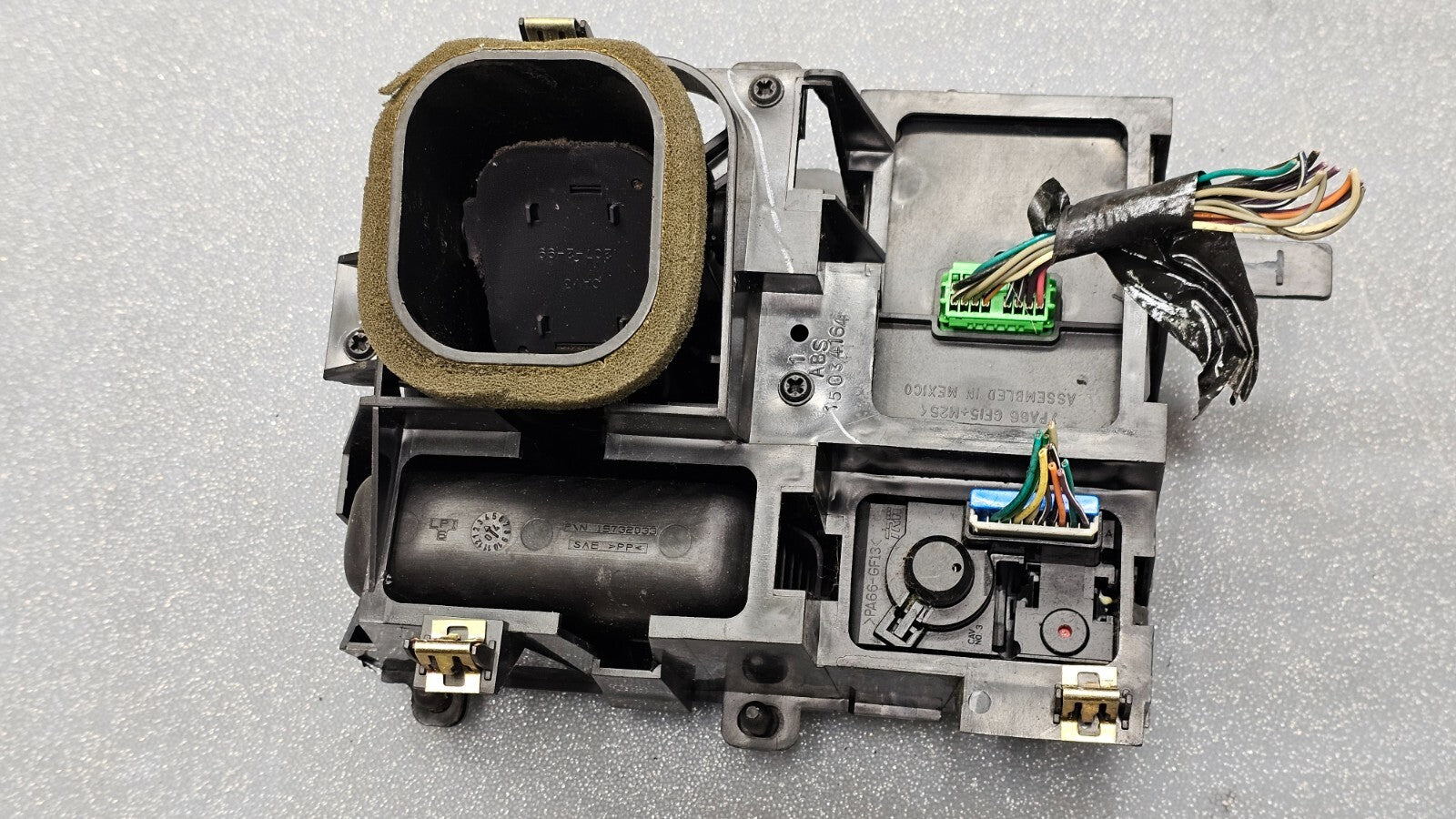 🔥99-06 Chevy Silverado Sierra Headlight Switch left Driver Air Vent Black HS19