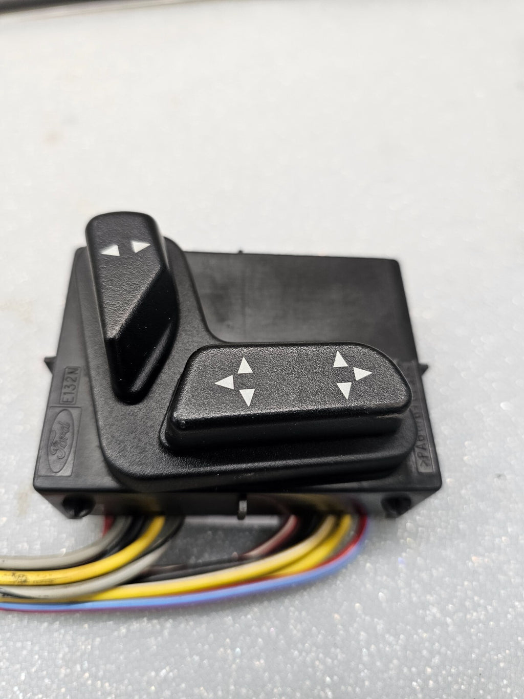 01-11 Town Car & Grand Marquis Memory driver power seat Control switch Assembly
