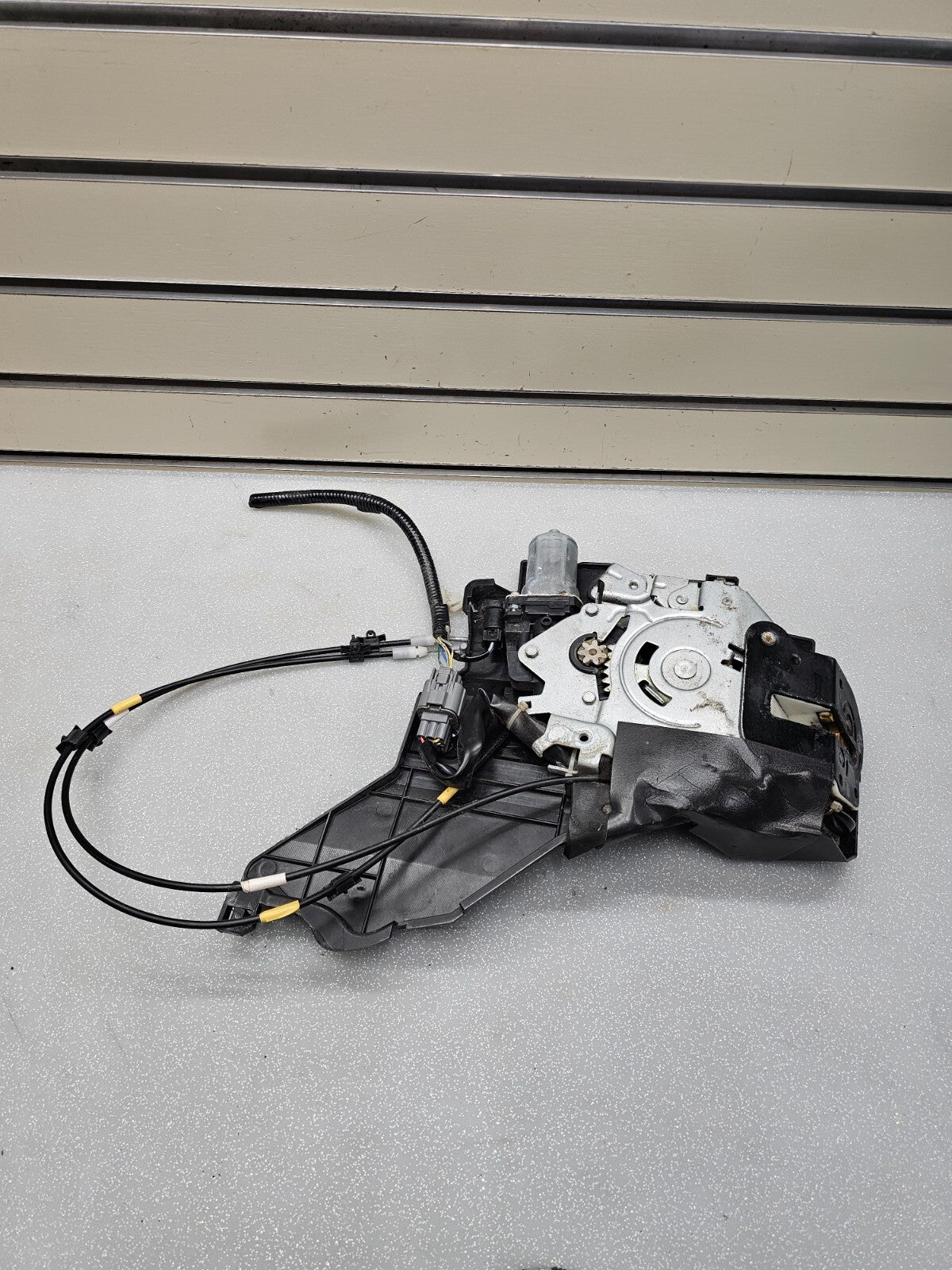 🔥05-10 Honda Odyssey Power Sliding Door Latch Assembly Left Side OEM Genuine