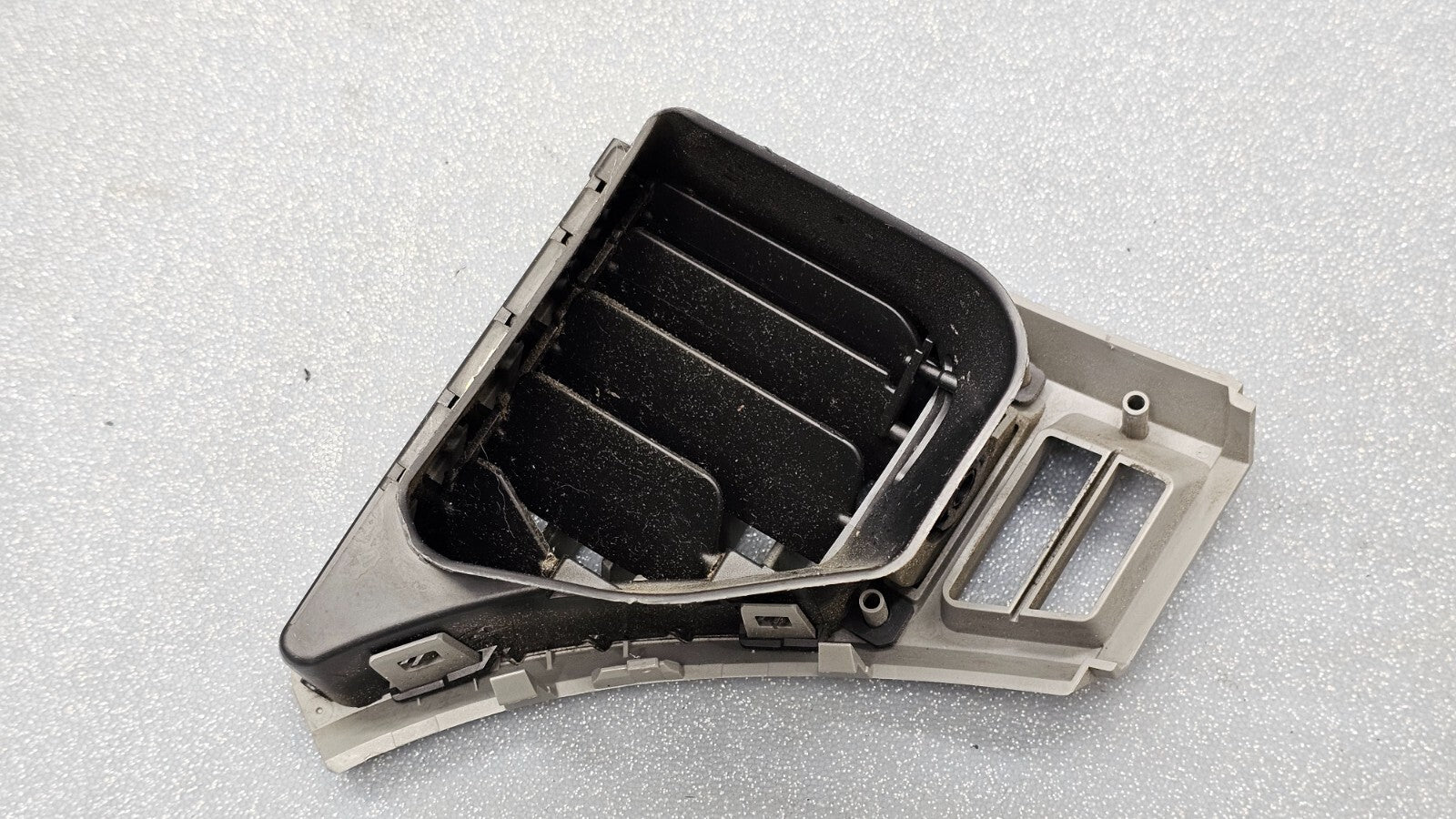 07-10 CHRYSLER SEBRING Dash Right Passenger A/C AC Air Vent Heater Panel Gray