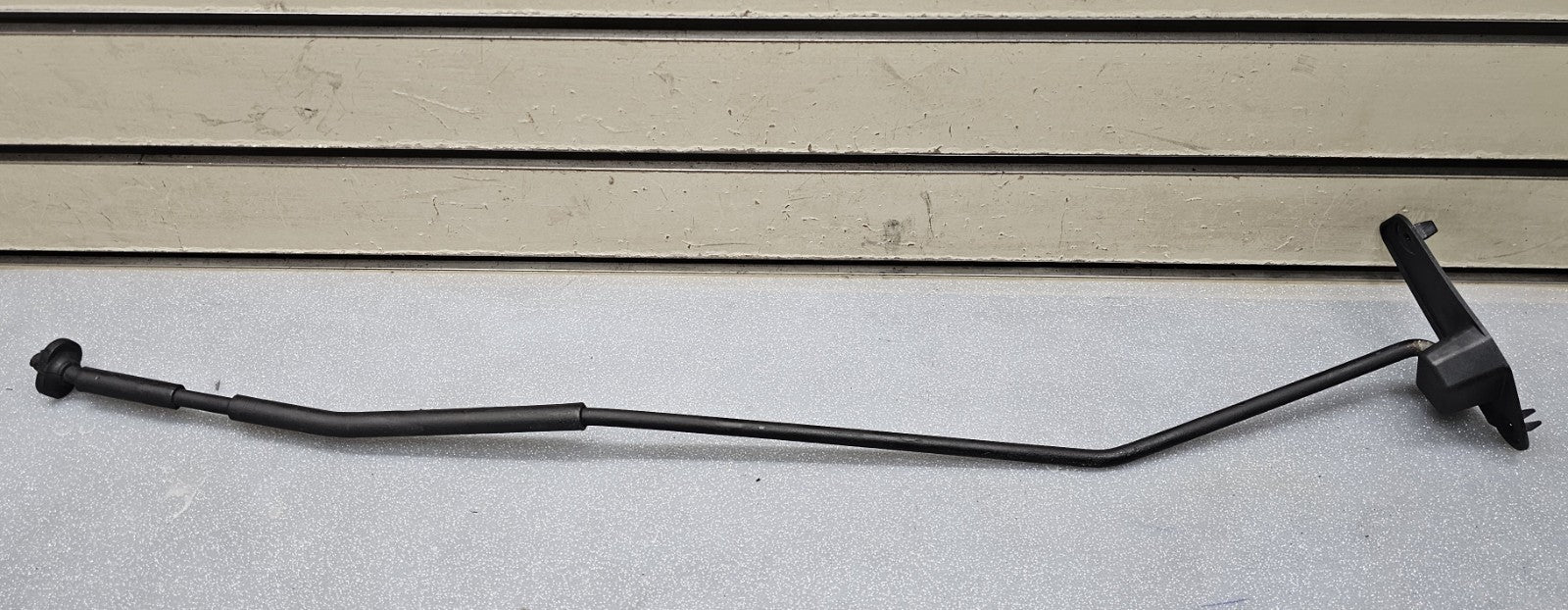 🔥2002-2006 Nissan Altima Hood Prop Rod 2.5 3.5 OEM