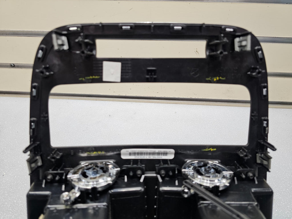 12-20 DODGE CARAVAN CENTER DASH RADIO SUUROUND BEZEL CLIMATE CONTROL TRIM PANEL