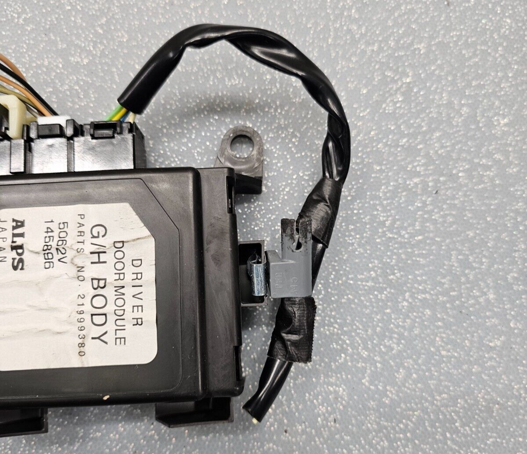 00-05 LeSabre Bonneville Front Driver Door Power Window Control Relay Module OEM