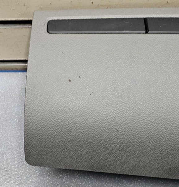 🔥07-13 Silverado SIERRA Dash UPPER GLOVE BOX Storage Compartment Door Gray