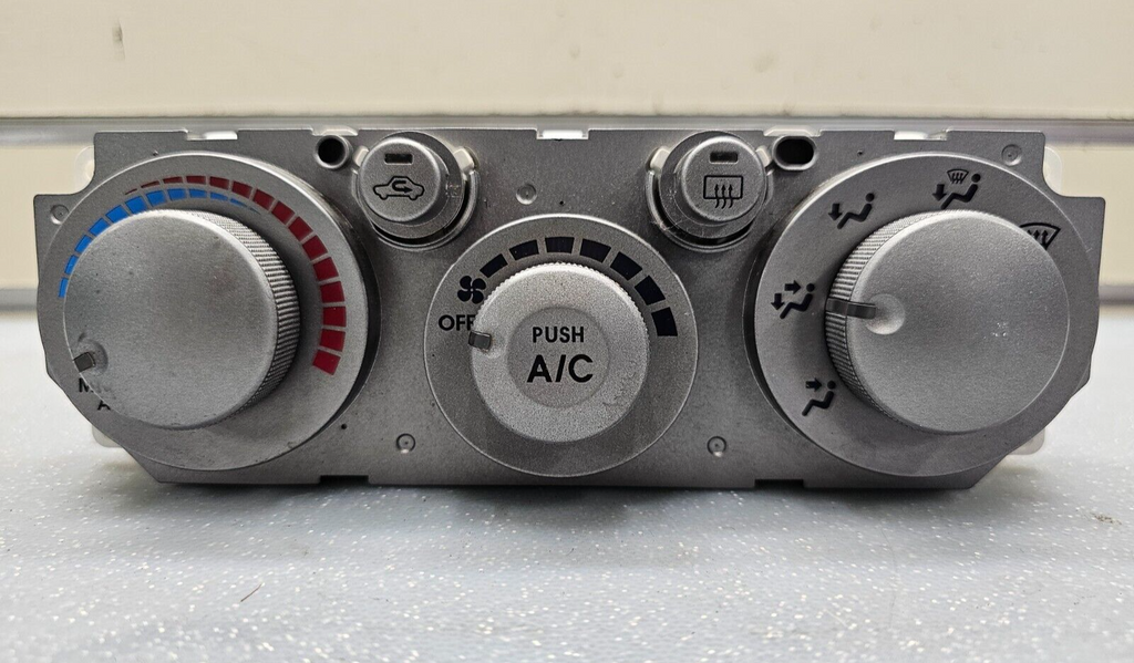 04-05 Mitsubishi Endeavor Dash AC Heater Climate Temperature Control Conditioner