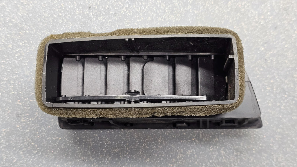 🔥 08-11 Ford Focus Dash Left Driver Air Vent Heater Conditioning  Black