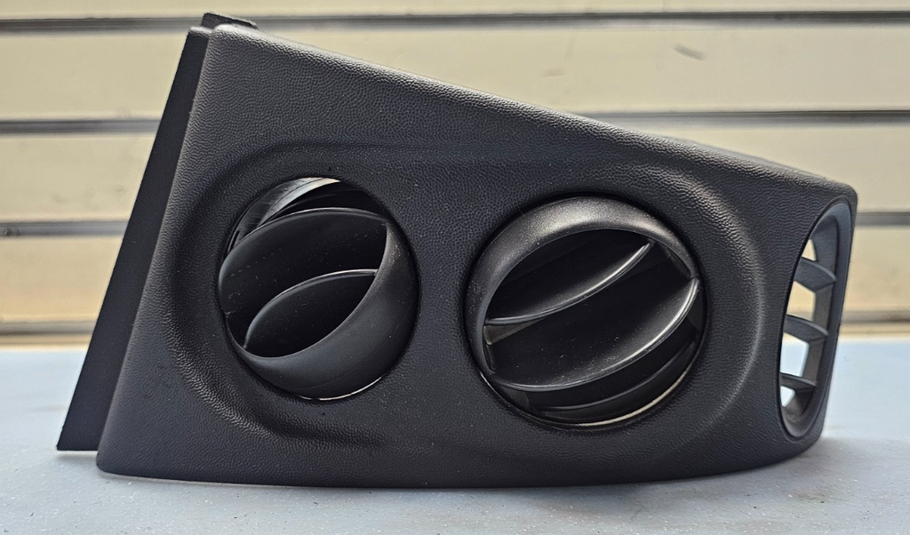 🔥04-08 PONTIAC GRAND PRIX DASH LEFT DRIVER AC A/C AIR VENT HEATER PANEL DK GRAY