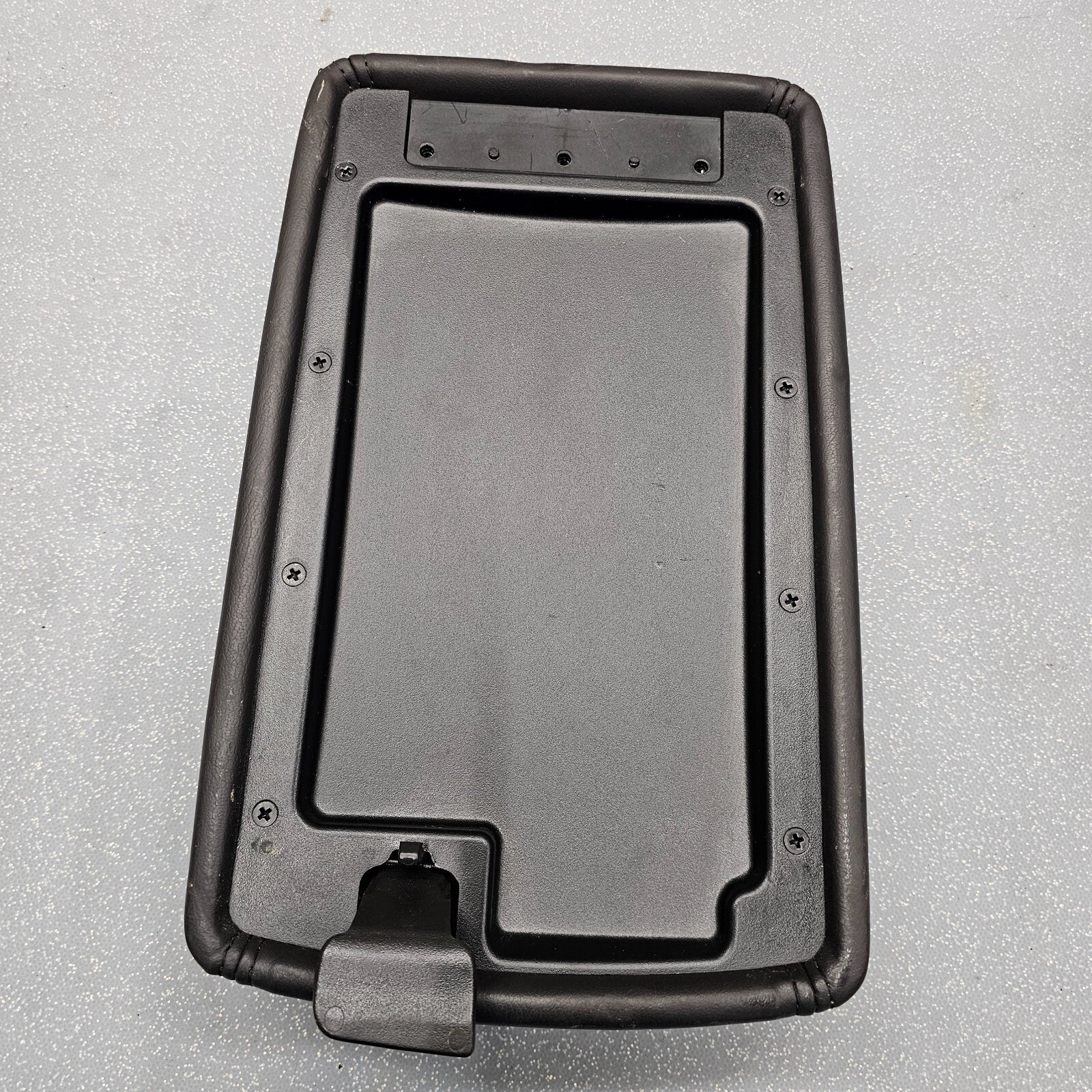 🔥06-11 Buick Lucerne Cadillac DTS Arm Rest Front Center Console Lid Cover Black