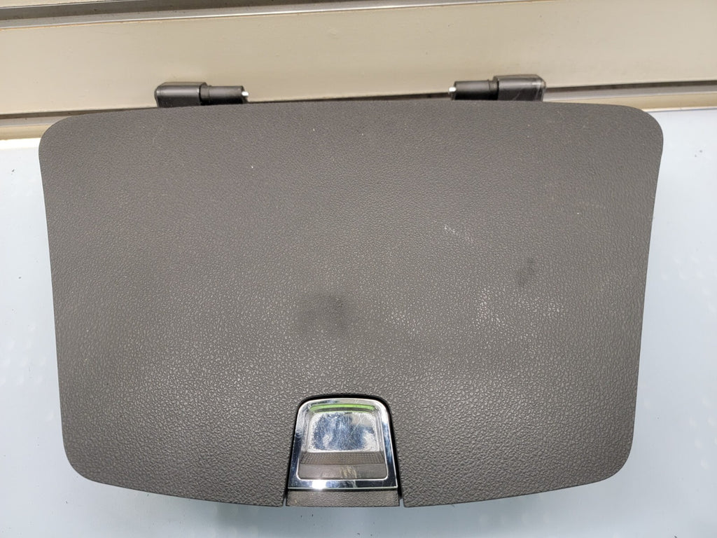 🔥2008-2012 Chevrolet Malibu  DASH CENTER CUBBY BIN COMPARTMENT Storage Bin GRAY