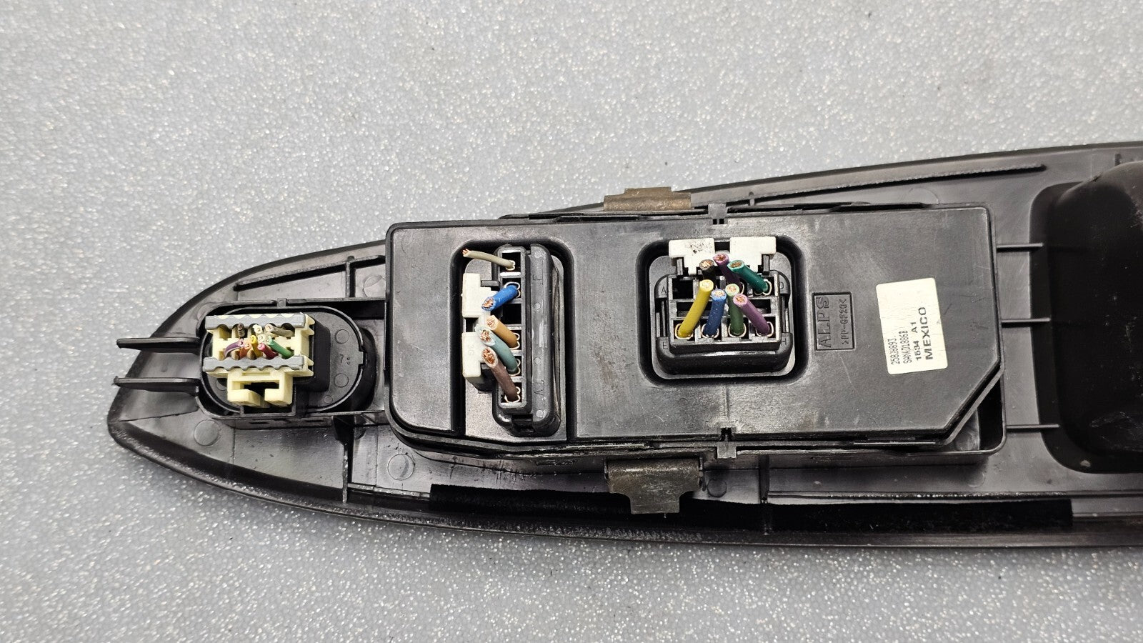 🔥09-16 CHEVY IMPALA LEFT DRIVER MASTER POWER DOOR WINDOW SWITCH BEZEL BLACK