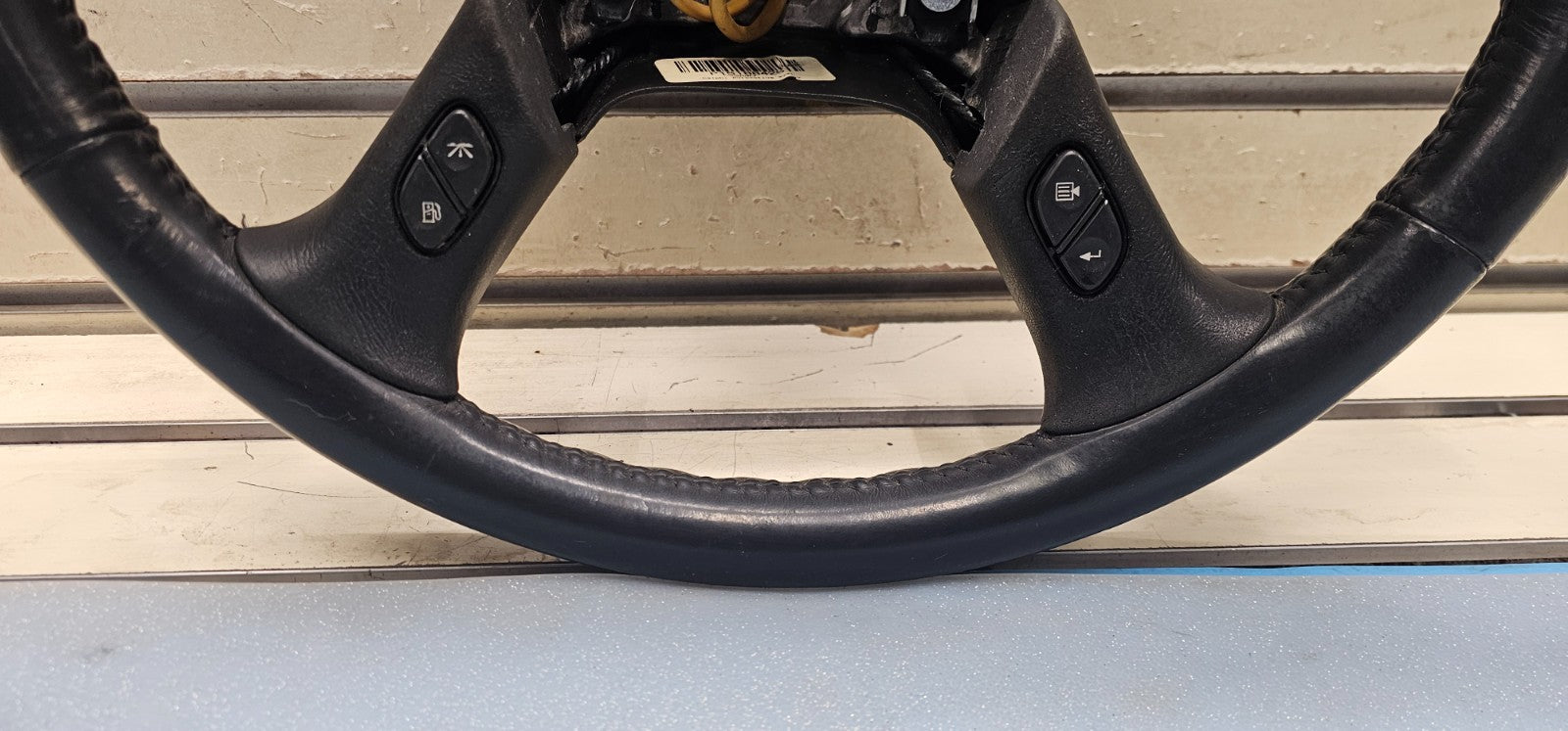🔥02-09 Trailblazer Envoy SILVERADO SIERRA YUKON STEERING WHEEL LEATHER BLACK