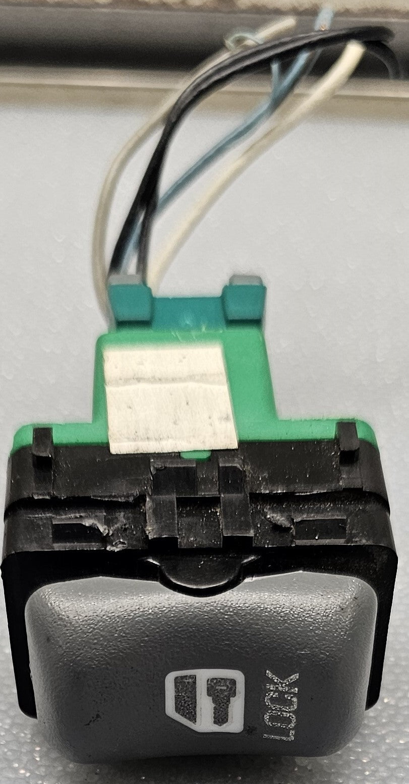🔥97-05 GRAND PRIX VENTURE FRONT LEFT DRIVER POWER DOOR LOCK SWITCH PUSH BUTTON