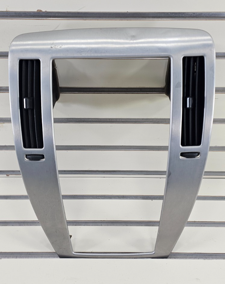 🔥08-11 CADILLAC STS CENTER DASH RADIO NAVIGATION TRIM SURROUND BEZEL SILVER