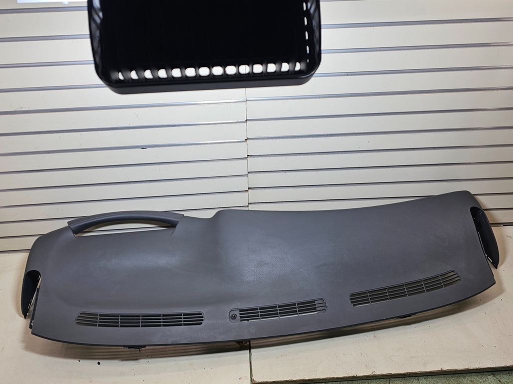🔥99-06 SILVERADO SIERRA TAHOE Upper Cap Cover Top Dashboard Dash Pad Black DP1