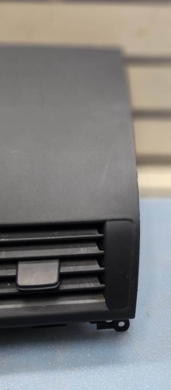 🔥04-08 MAZDA 3 FRONT CENTER DASH VENT HAZARD BUTTON BEZEL TRIM OEM BLACK