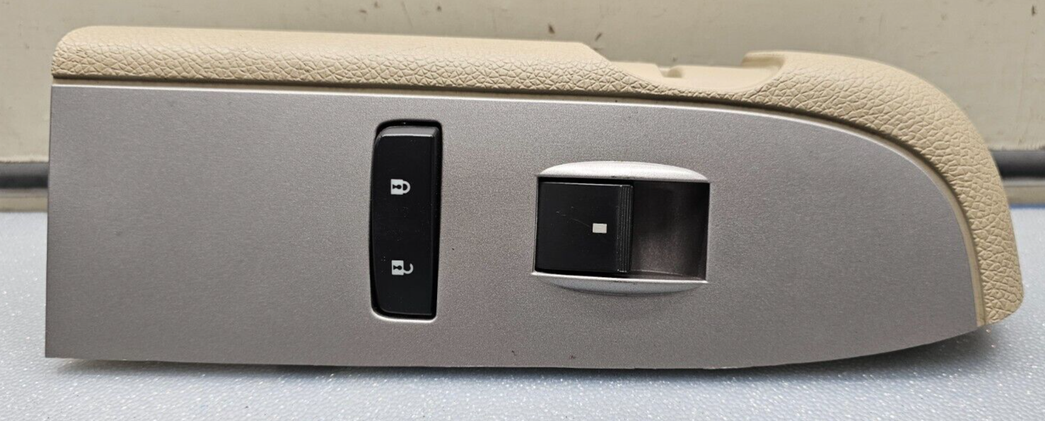 07-10 SILVERADO SIERRA PASSENGER RIGHT SIDE POWER WINDOW SWITCH SILVER/TAN WS47