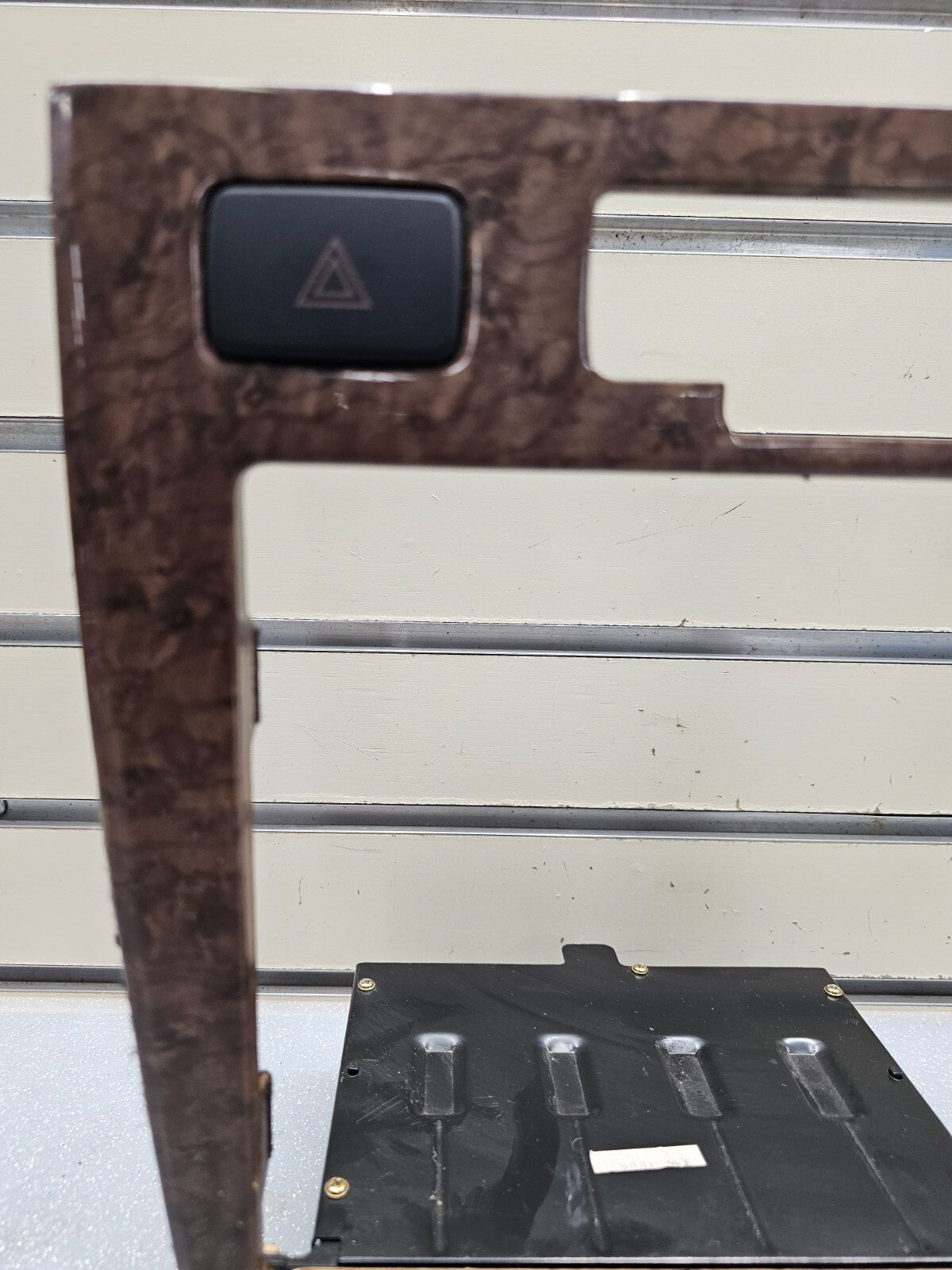 🔥01-05 Hyundai XG300 XG350 Dash Center Radio Bezel Cover Panel Tray Switch Wood