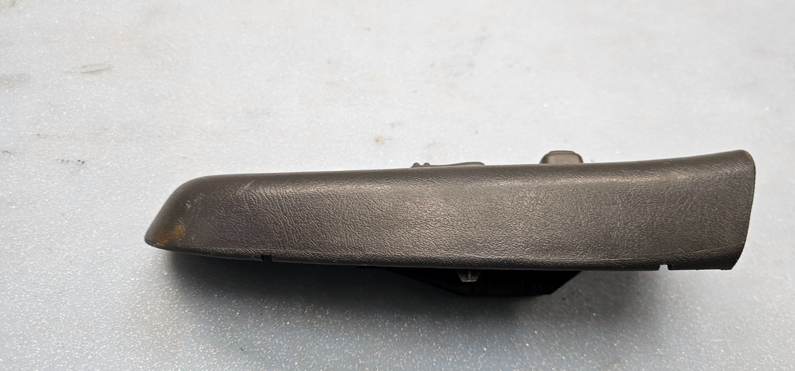 🔥99-02 Silverado SIERRA Front RIGHT Passenger Power Window Switch Lock Black