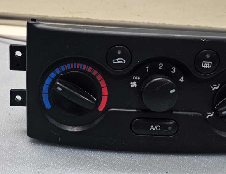 🔥04-08 AVEO Wave Dash AC Heater Temperature Climate Control Air Conditioner
