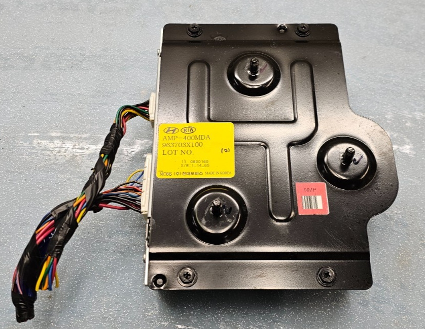 🔥11-13 Hyundai Elantra Stereo Audio Amplifier External Extention Amp Assembly 