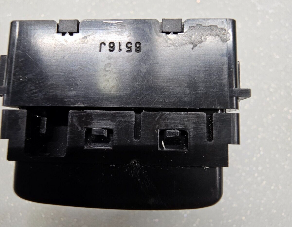 04-08 Nissan Armada Pathfinder Titan Mirror Dash Rocker Switch Control Assembly