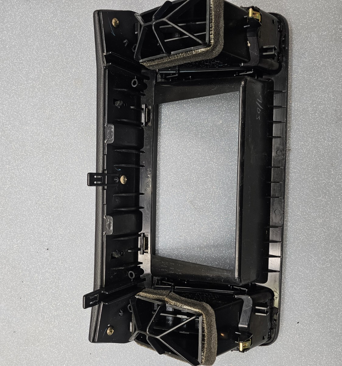 03-07 Murano Dash AM FM Radio Stereo Outlet Display Audio Bezel Trim Panel Black