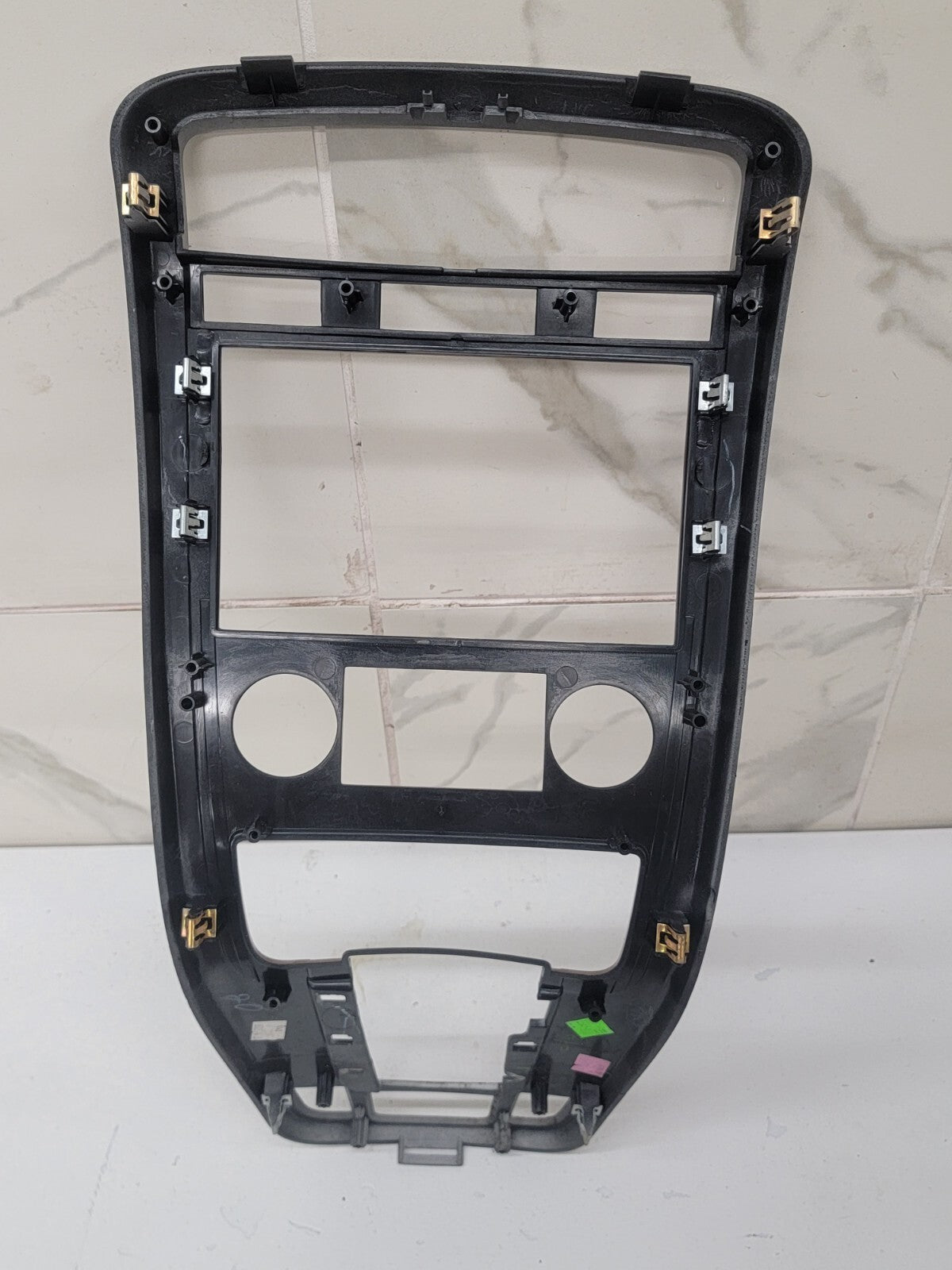 07-09 Chevrolet Equinox Center Dash Radio Climate Bezel Surround Trim silver