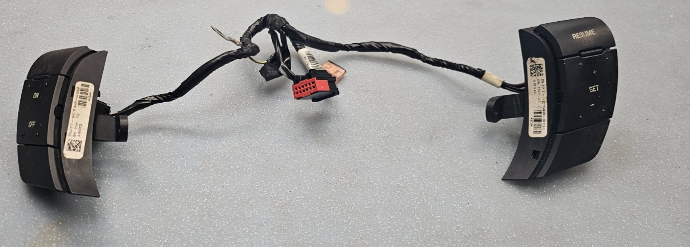 🔥05-11 CROWN VICTORIA GRAND MARQUIS STEERING COLUMN WHEEL CRUISE SWITCH OEM