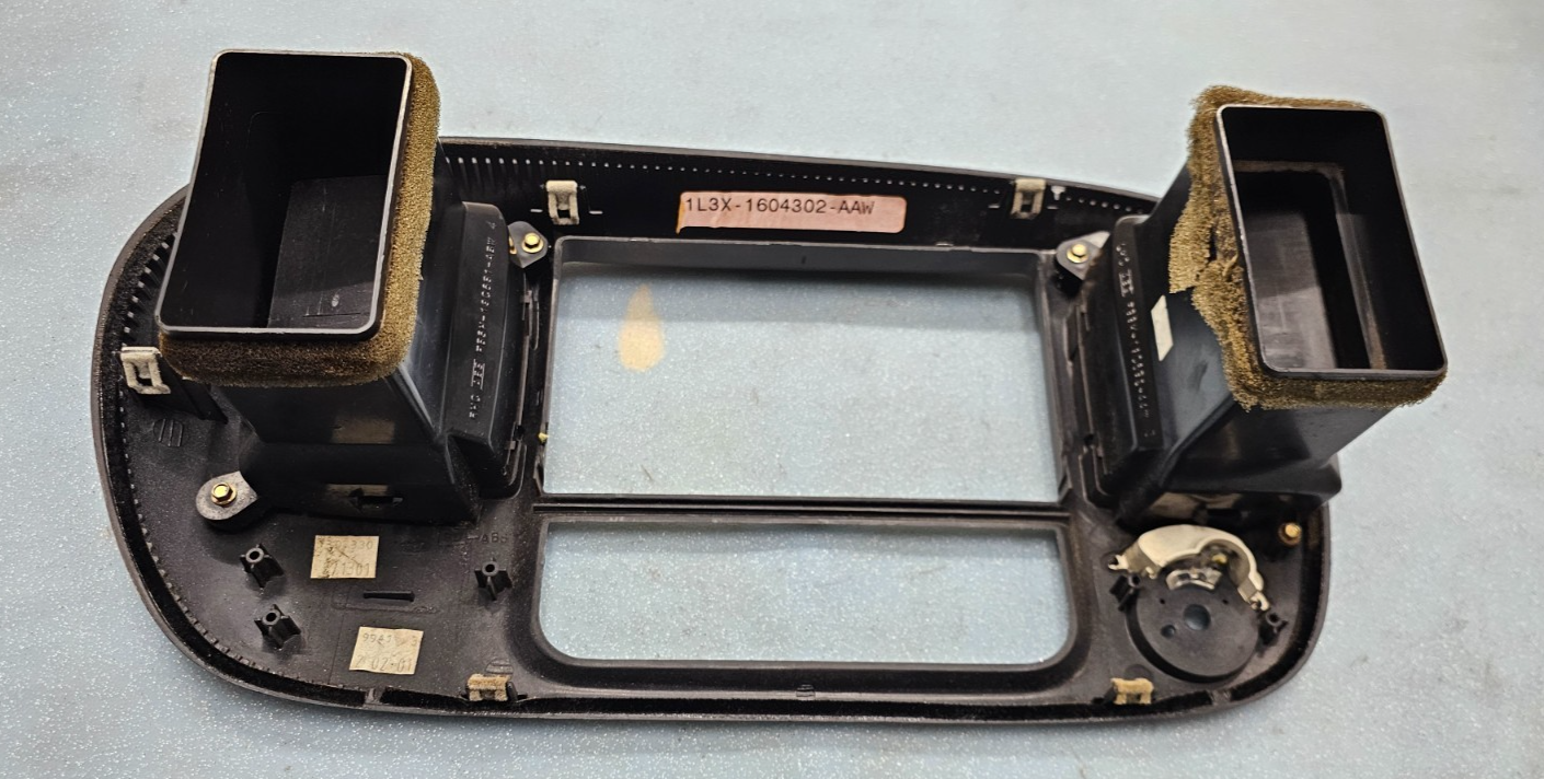 🔥97-03 Ford F150 F-150 Dash Radio Stereo Climate BEZEL Trim Panel Line GRAY B1