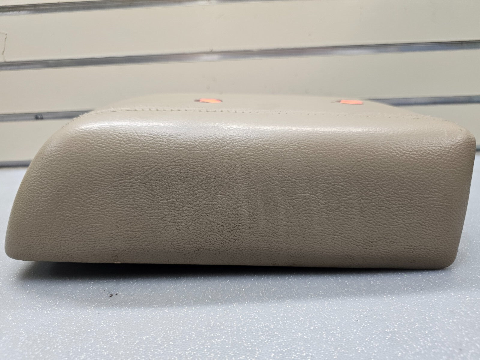 🔥04-08 FORD F150 LARIAT FLOOR CENTER CONSOLE COLUMN SHIFT ARM REST LID TOP TAN