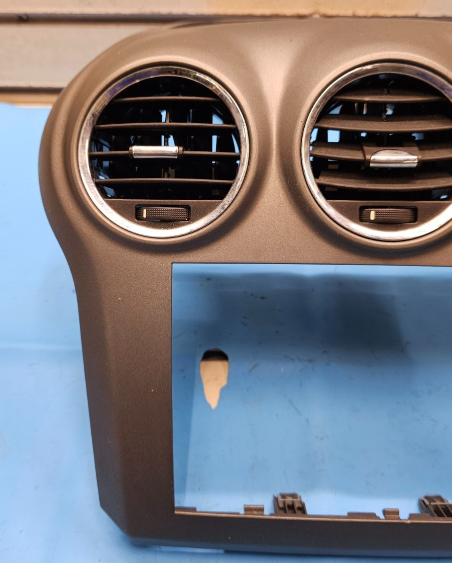 🔥08-10 Saturn Vue Center Dash Radio Stereo Display Bezel Trim Panel DK TAN B31