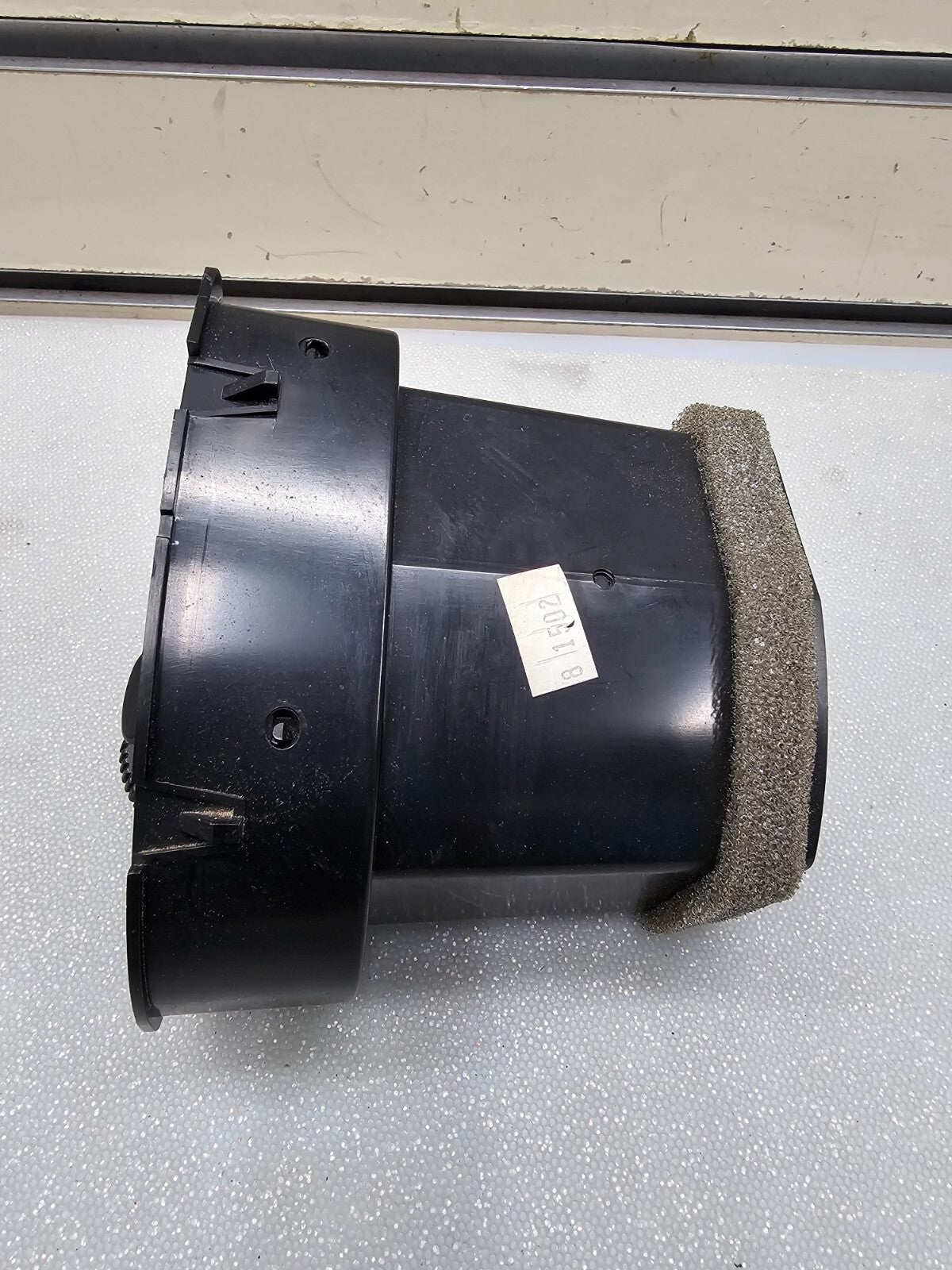 2003-2011 Lincoln Town Car Dash Right Passenger A/C Heater Air Vent Temperature