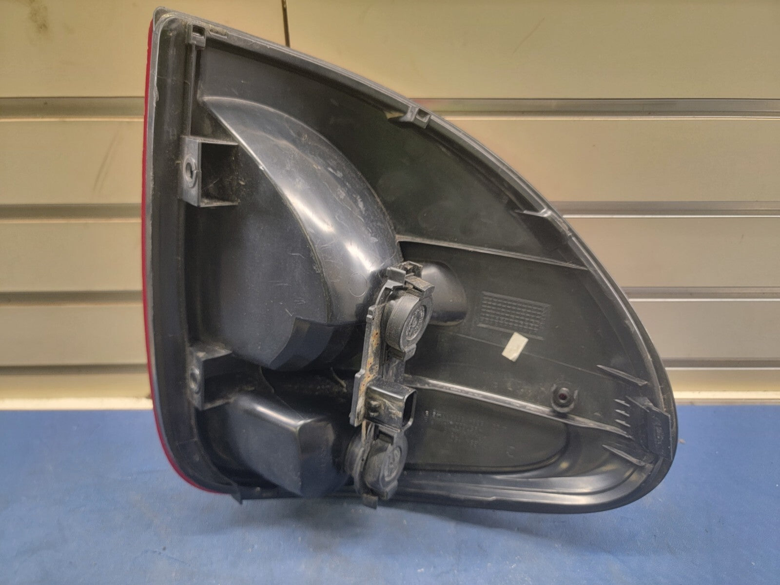 🔥04-07 chrysler Town Country Dodge Grand Caravan Passenger Tail light Assembly