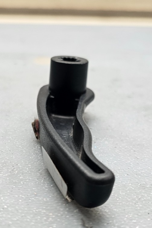 🔥1999-2002 Chevy Suburban Seat Handle Passenger BLACK OEM